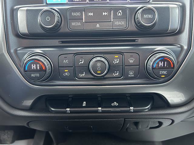 Certified 2018 Chevrolet Silverado 1500 LT w/ All Star Edition AWD/4WD image 17