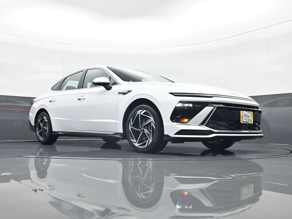 New 2026 Hyundai Sonata SEL FWD image 23