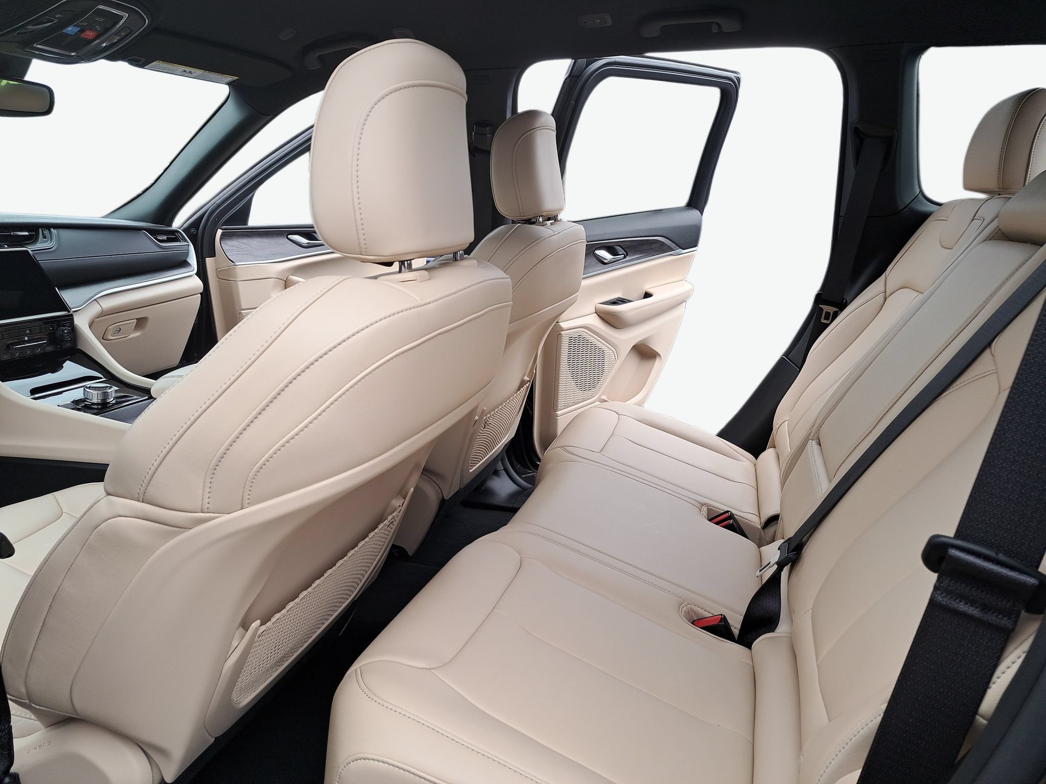 Certified 2025 Jeep Grand Cherokee Limited AWD/4WD image 15