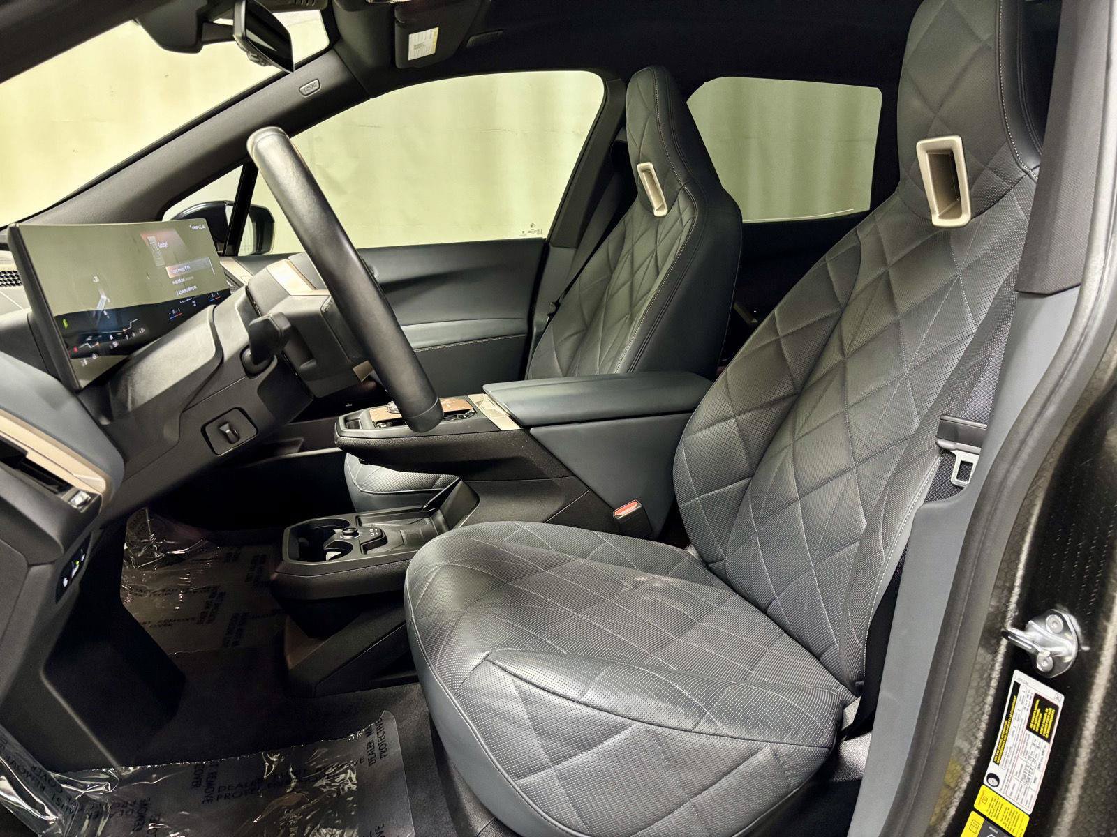 Used 2023 BMW iX M60 w/ Executive Package AWD/4WD image 18