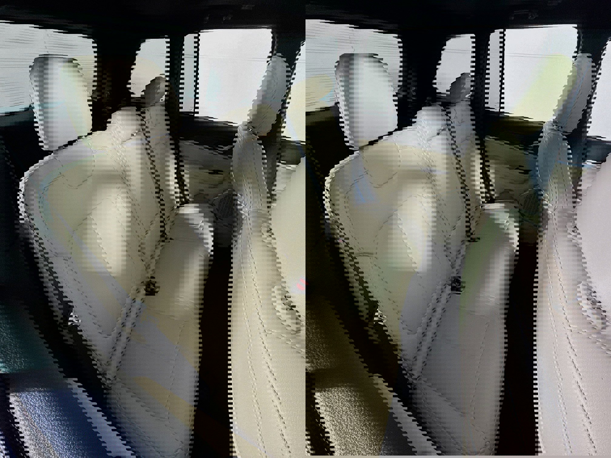 Used 2023 Jeep Grand Cherokee 4WD 4xe image 25