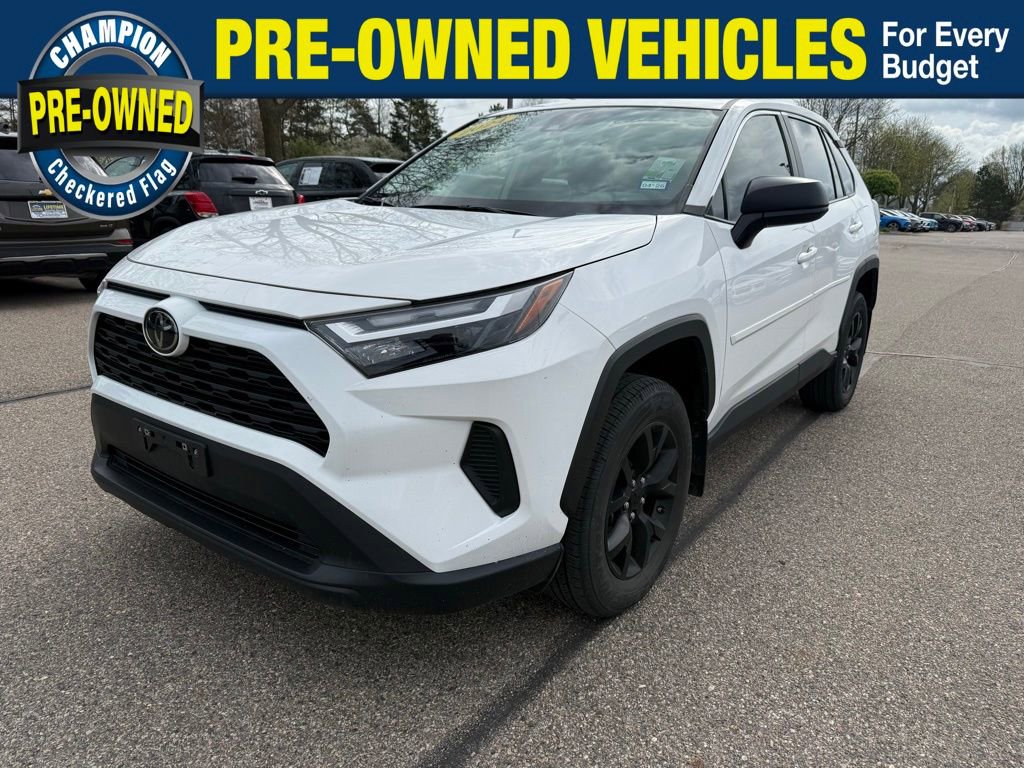 Used 2024 Toyota RAV4 LE FWD image 1