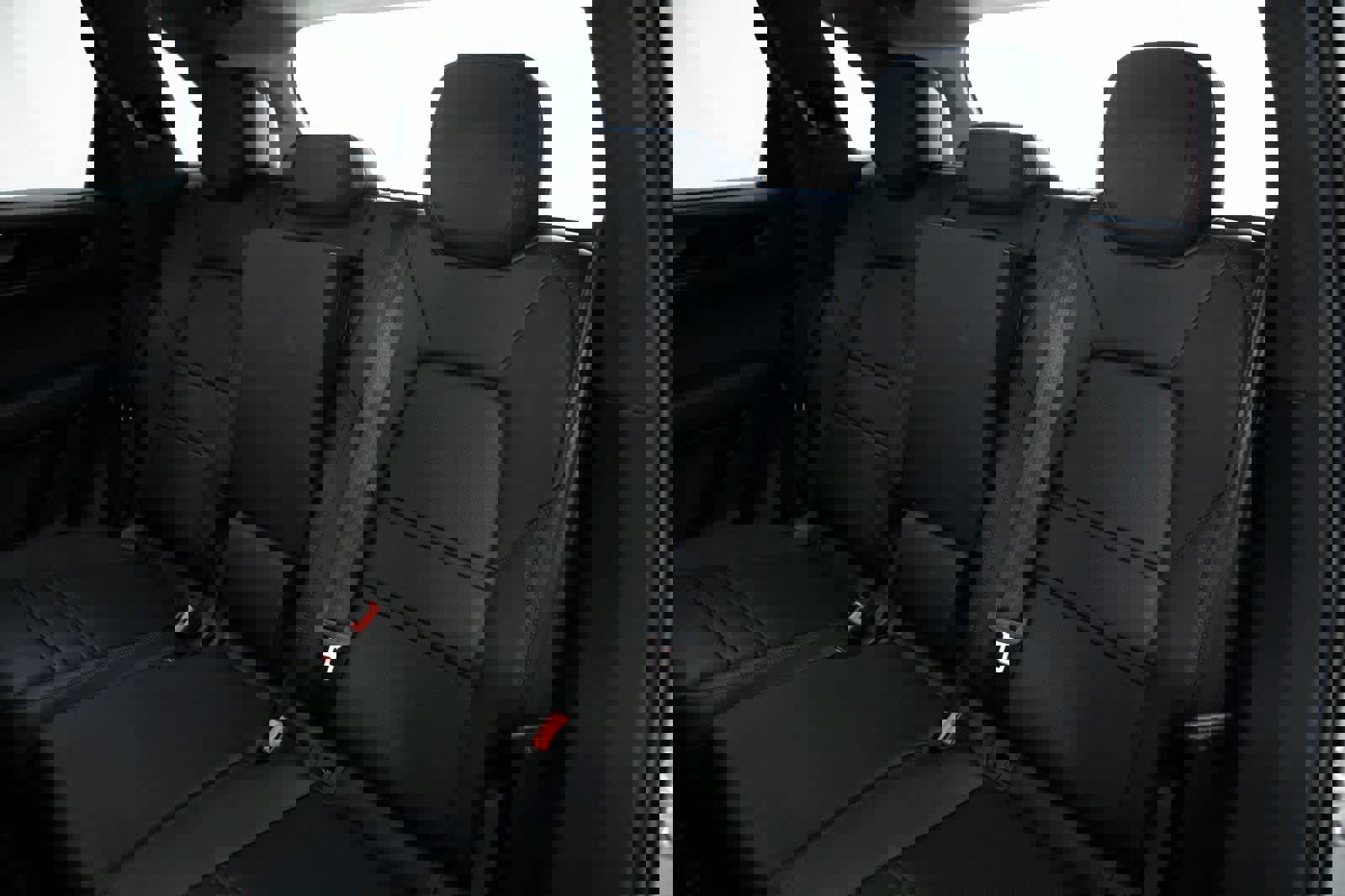 New 2026 Porsche Cayenne GTS image 31