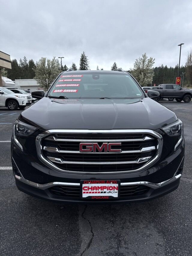 Used 2021 GMC Terrain SLT AWD/4WD image 3