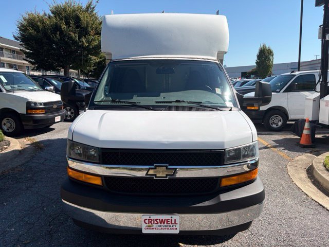 Used 2022 Chevrolet Express 3500 w/ Power Convenience Package RWD image 12