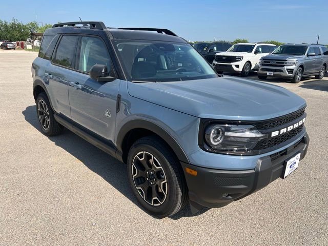 New 2025 Ford Bronco Sport Outer Banks