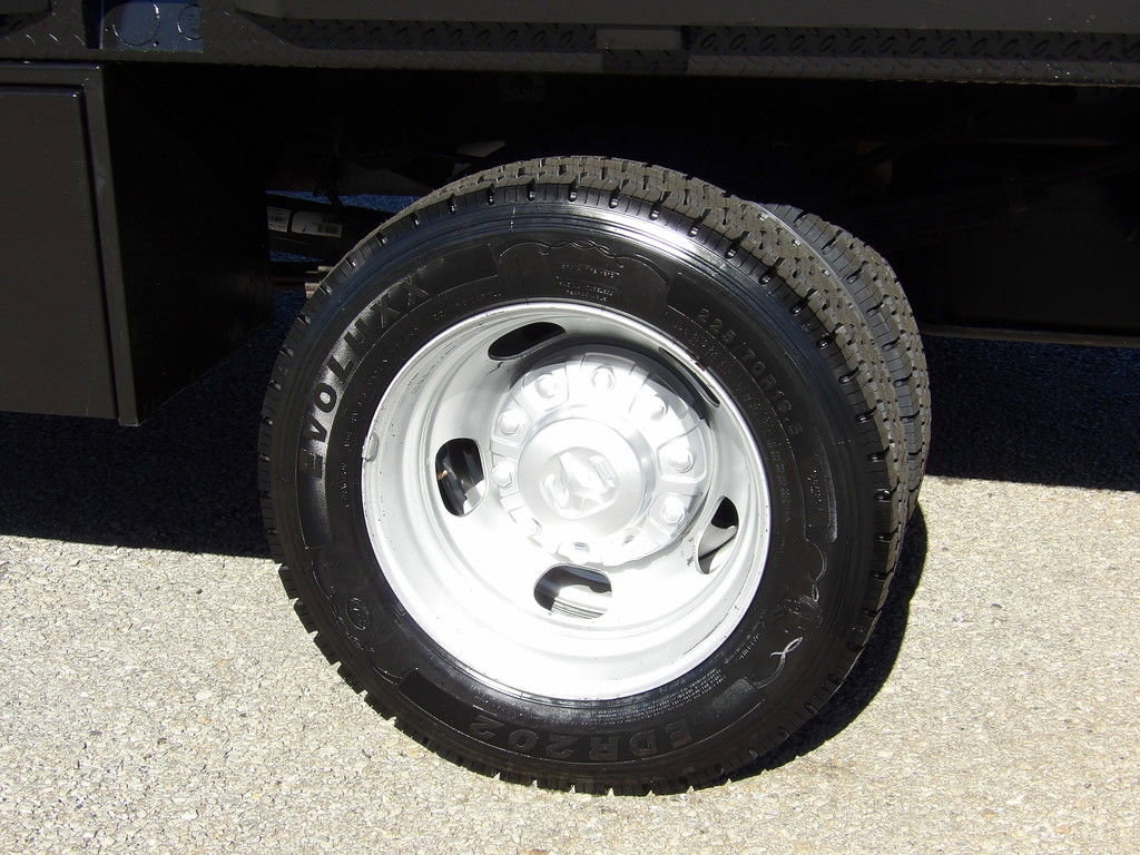 Used 2021 RAM 4500 Tradesman w/ Chrome Appearance Group image 61