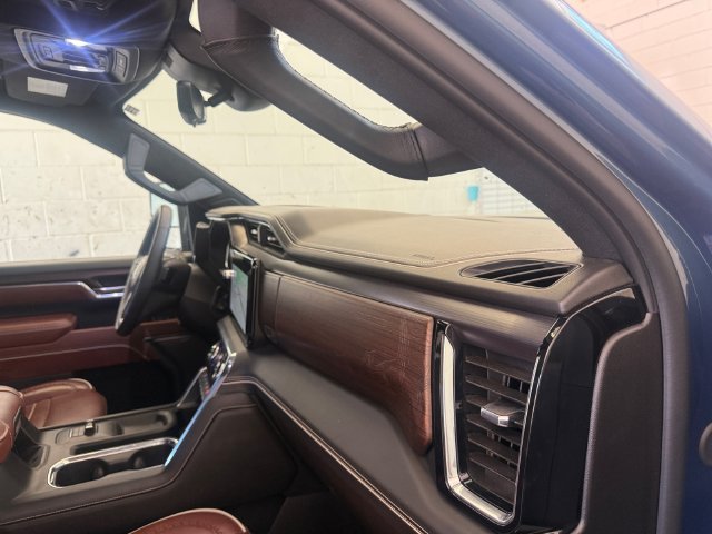 Certified 2026 GMC Sierra 2500 Denali Ultimate AWD/4WD image 26