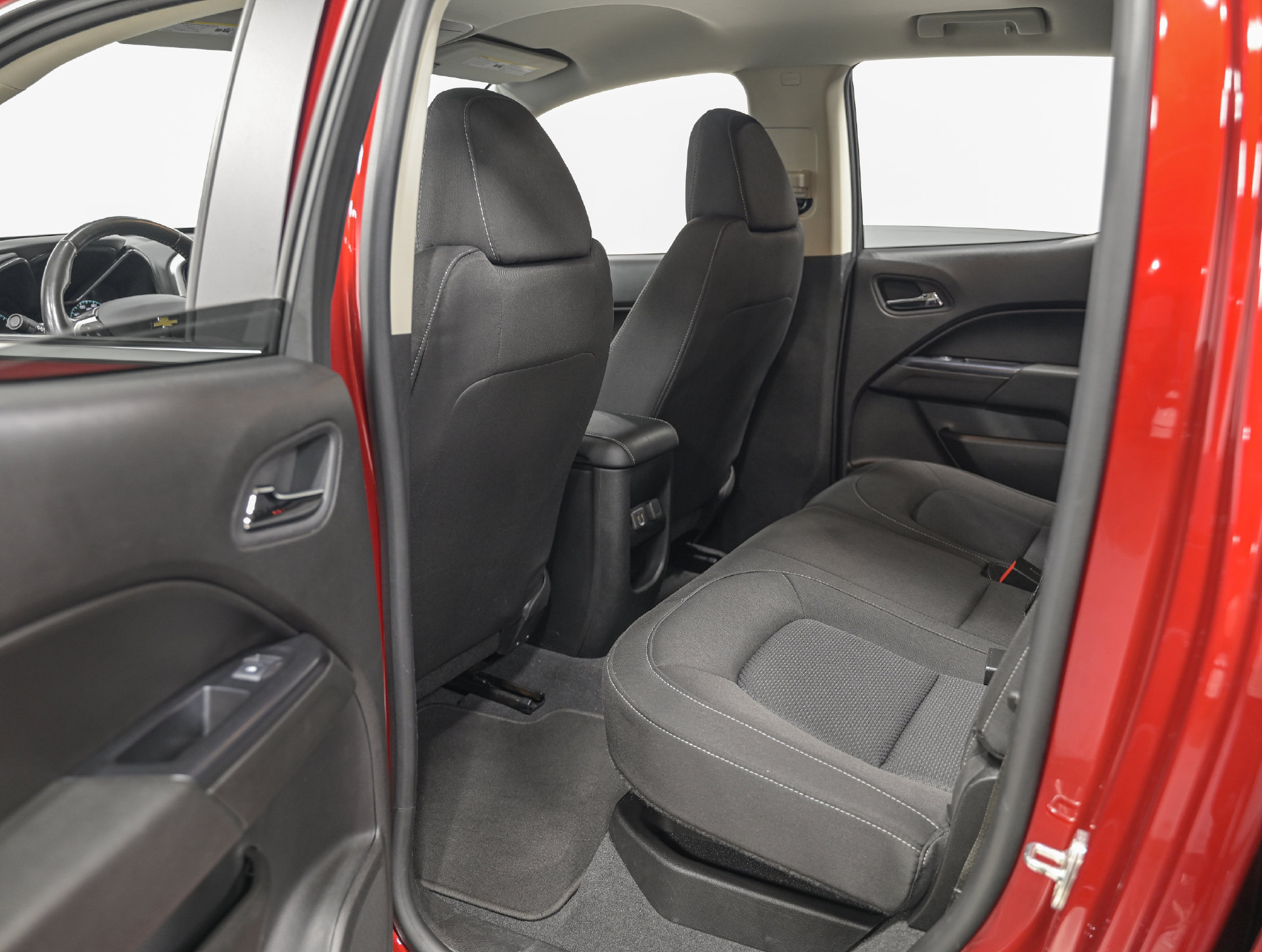 Used 2021 Chevrolet Colorado LT w/ Safety Package AWD/4WD image 27