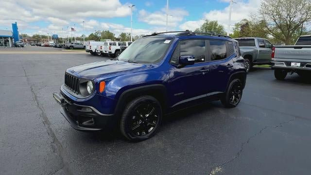 Used 2017 Jeep Renegade Altitude FWD image 4