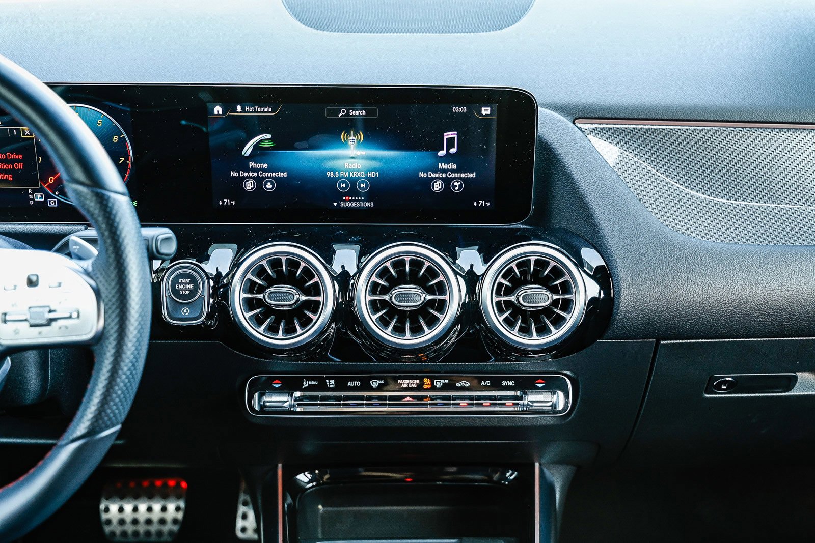 Certified 2022 Mercedes-Benz GLA 250 4MATIC image 11