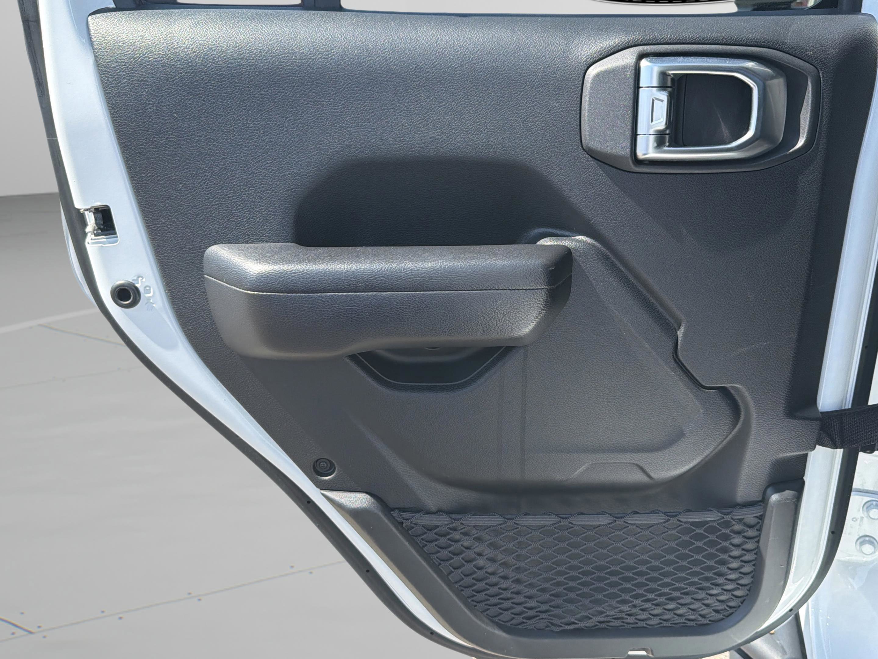 Used 2020 Jeep Gladiator Rubicon image 21