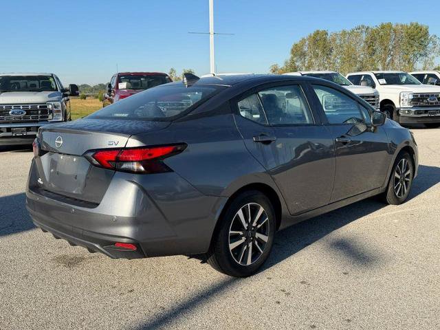Used 2024 Nissan Versa SV FWD image 4