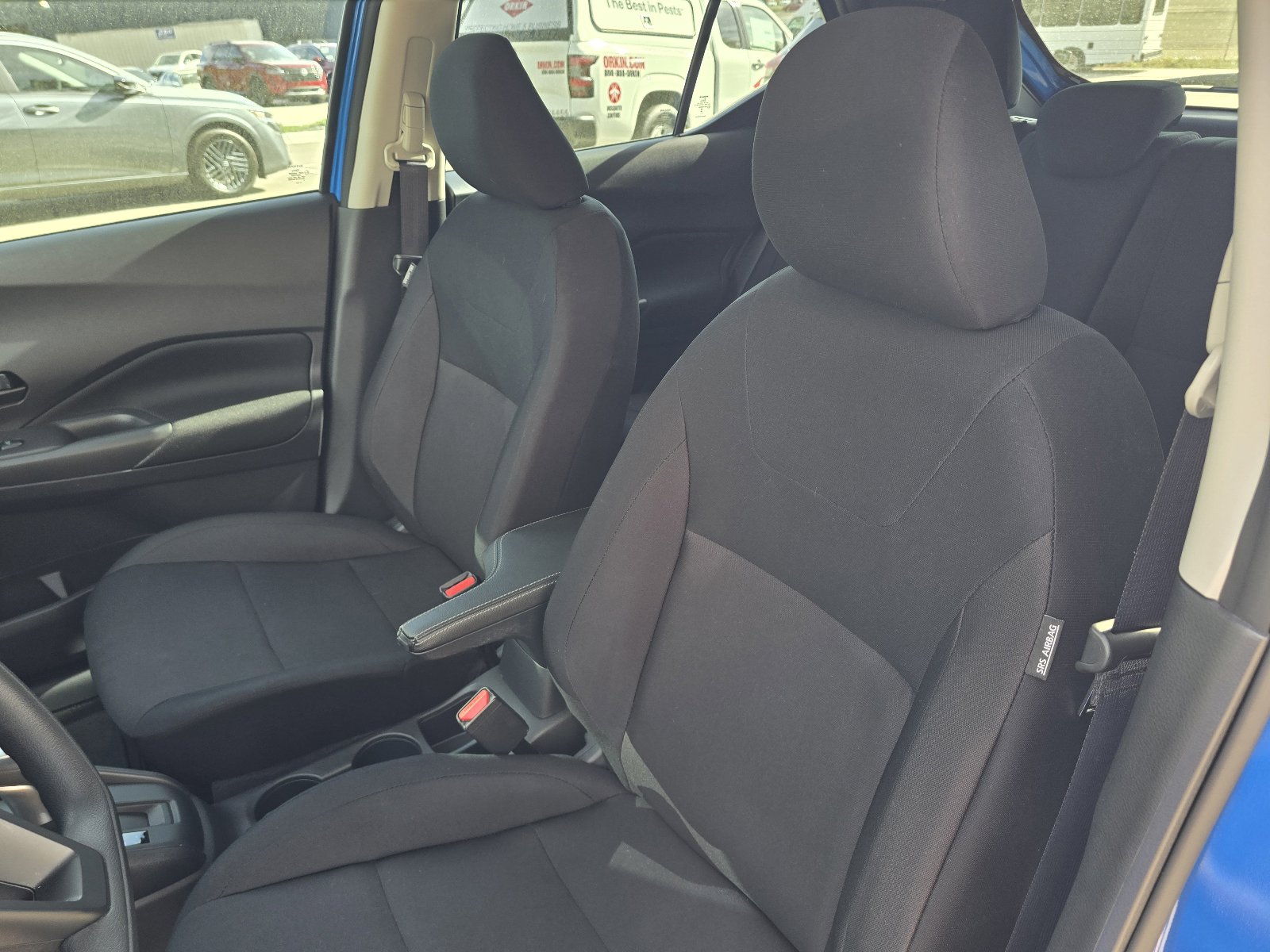 Used 2025 Nissan Kicks Play S image 12