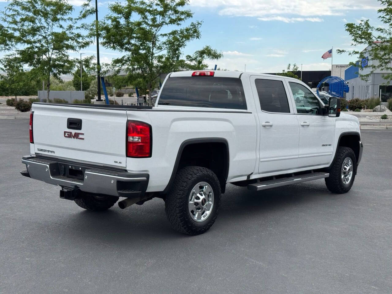 Used 2019 GMC Sierra 2500 SLE AWD/4WD image 8