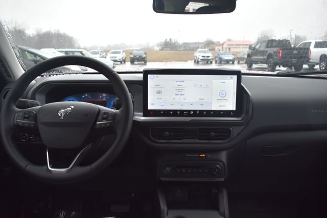 Used 2025 Ford Bronco Sport Badlands image 36