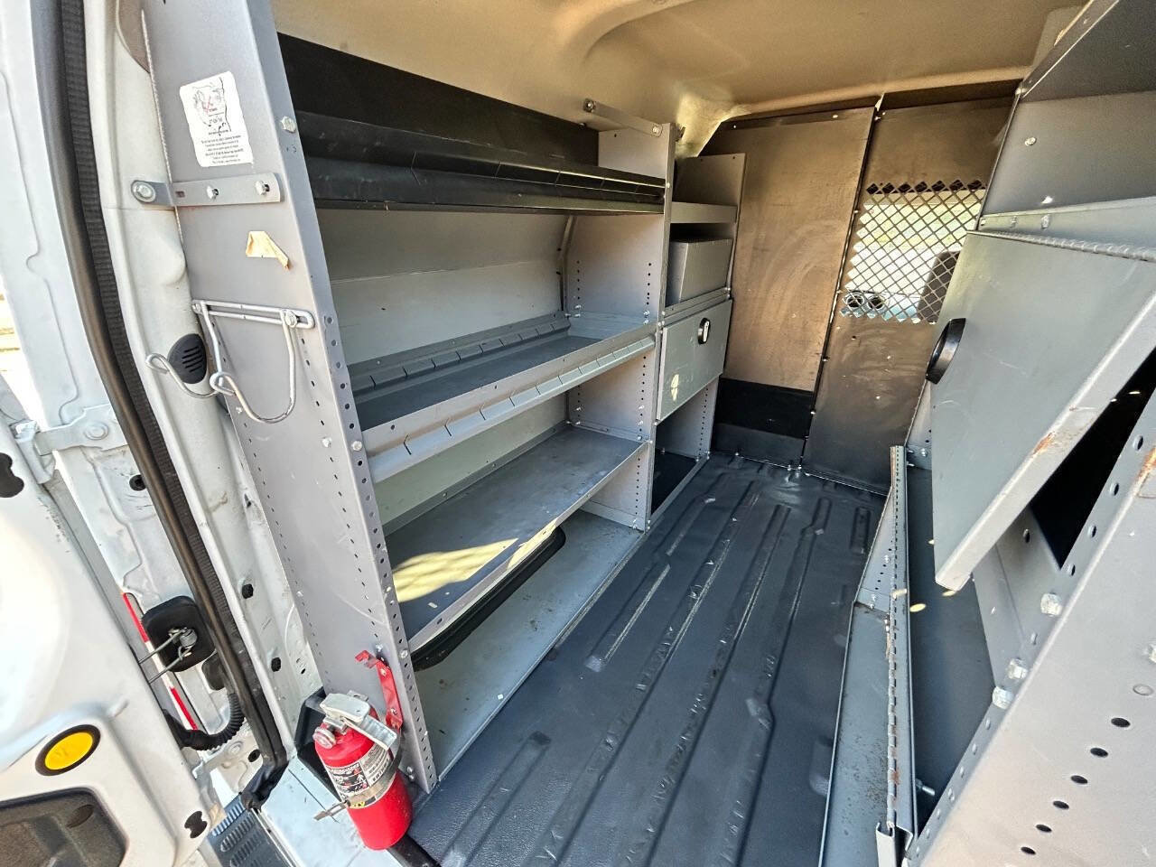 Used 2013 Ford Transit Connect XLT image 14