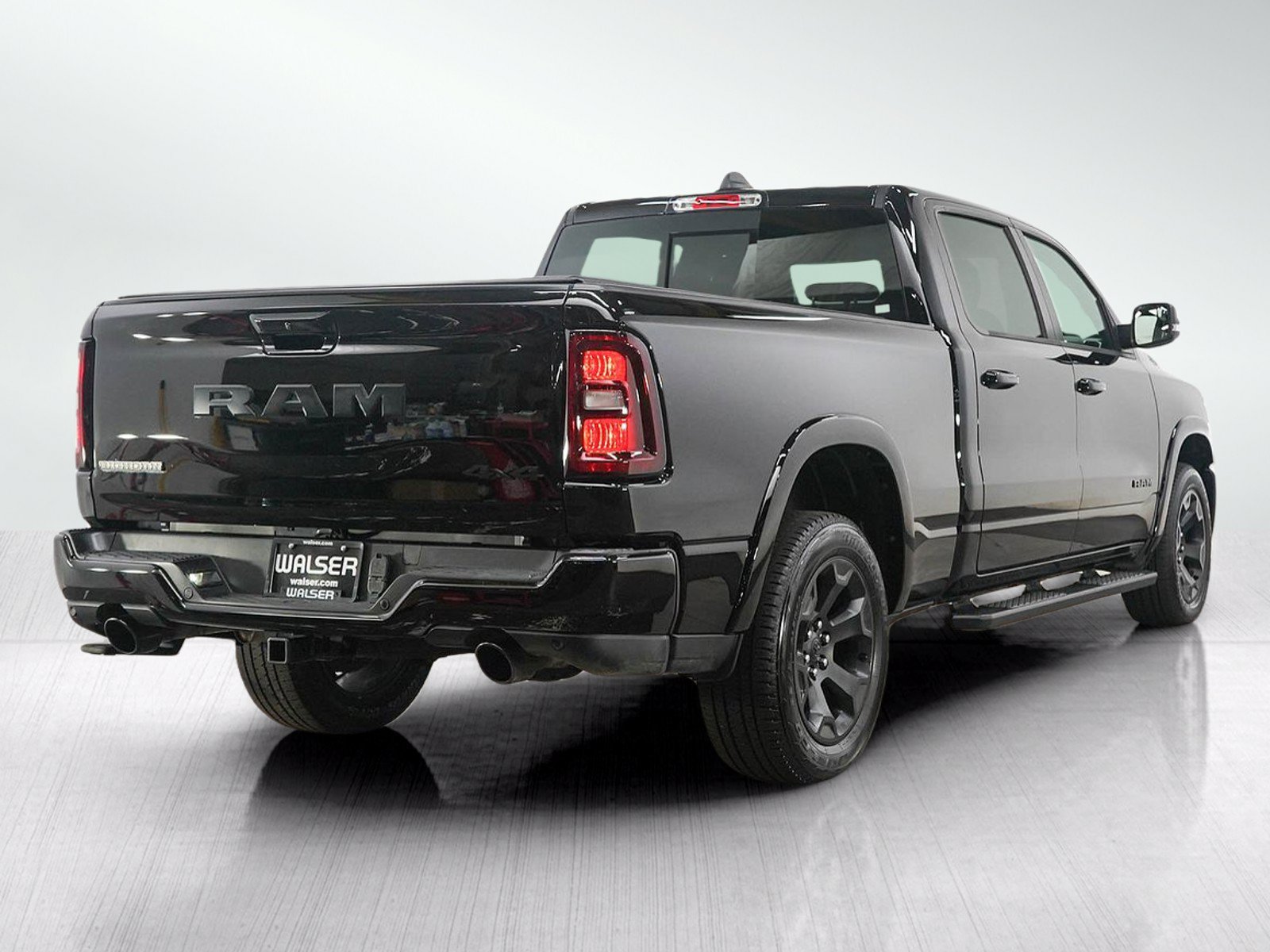 Used 2025 RAM 1500 Big Horn AWD/4WD image 5