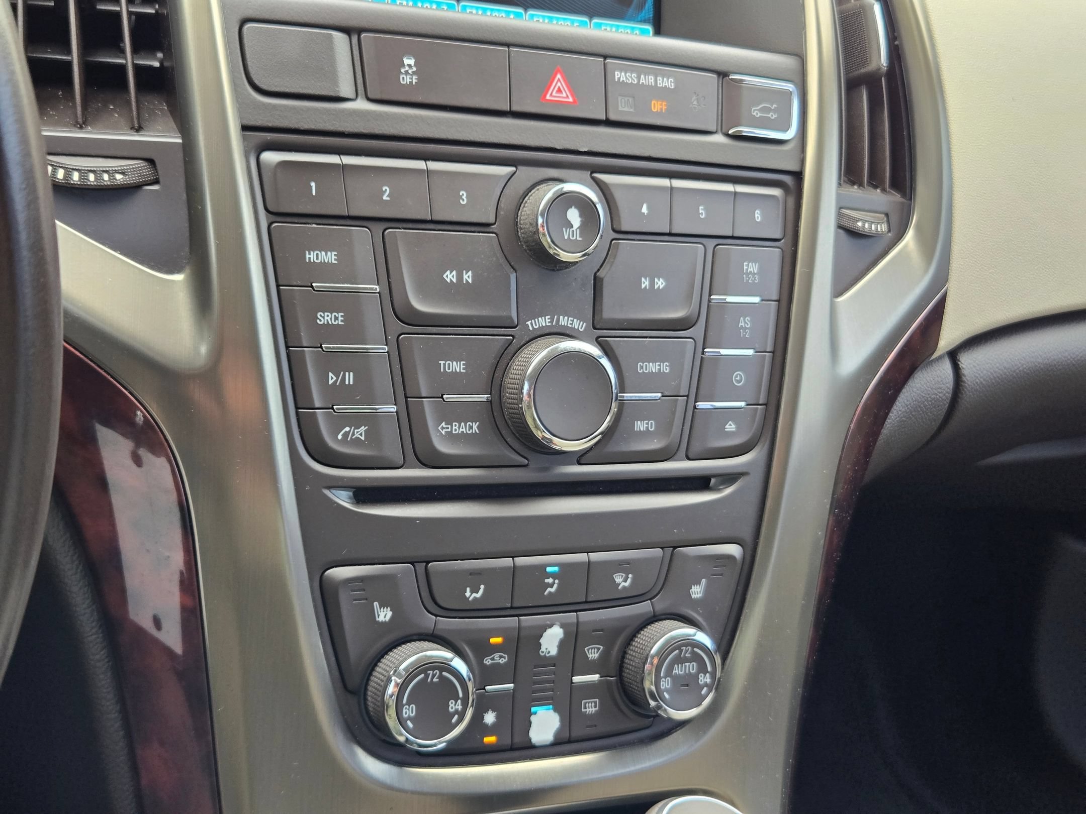 Certified 2016 Buick Verano w/ Comfort Package FWD image 19
