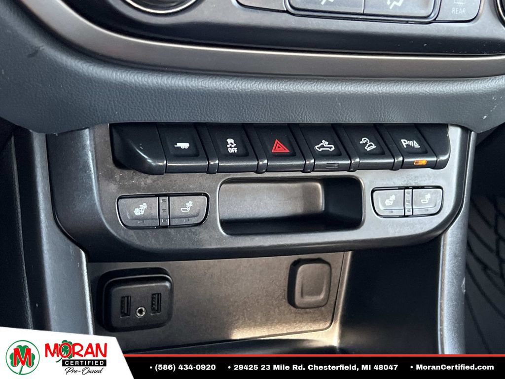 Used 2020 Chevrolet Colorado Z71 AWD/4WD image 24