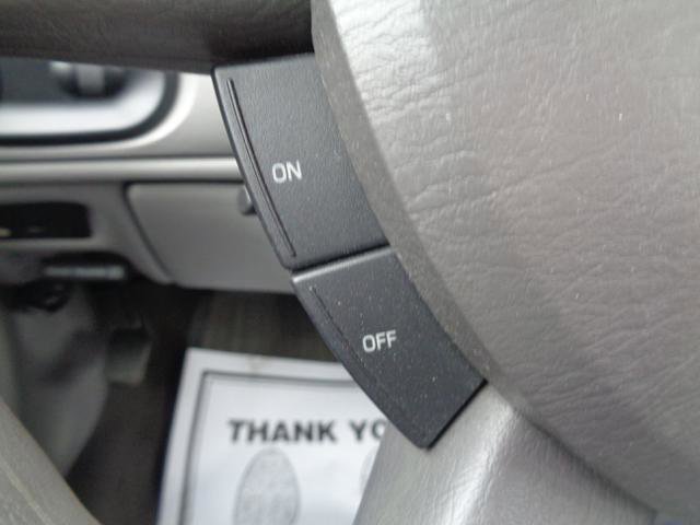 Used 2004 Ford Taurus LX image 34