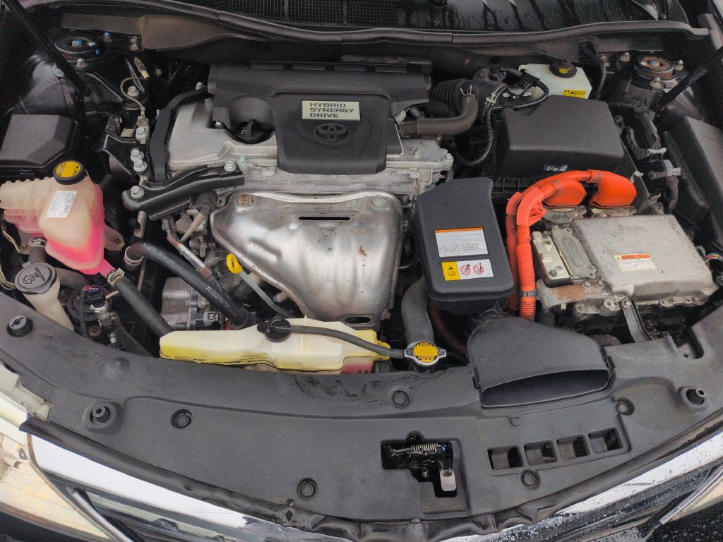 Used 2014 Toyota Camry XLE w/ Leather Package FWD image 23