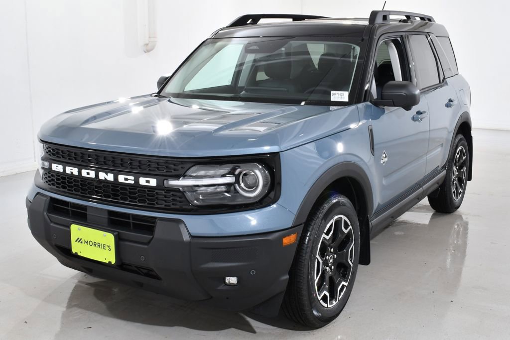 New 2025 Ford Bronco Sport Outer Banks w/ Outer Banks Tech Package+ AWD/4WD image 2