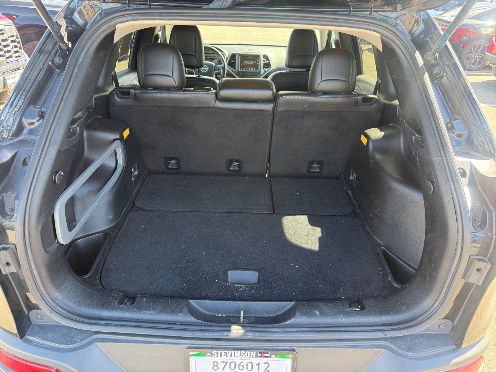 Used 2016 Jeep Cherokee Limited AWD/4WD image 32