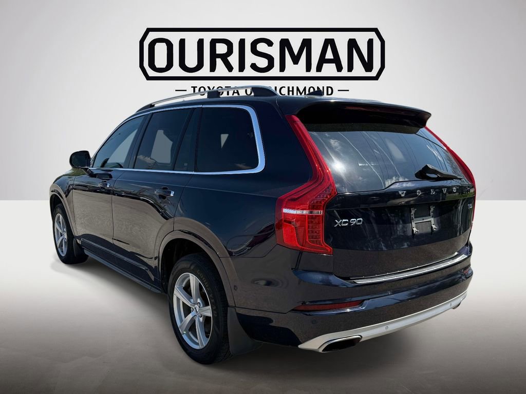 Used 2017 Volvo XC90 T5 Momentum w/ Vision Package image 5