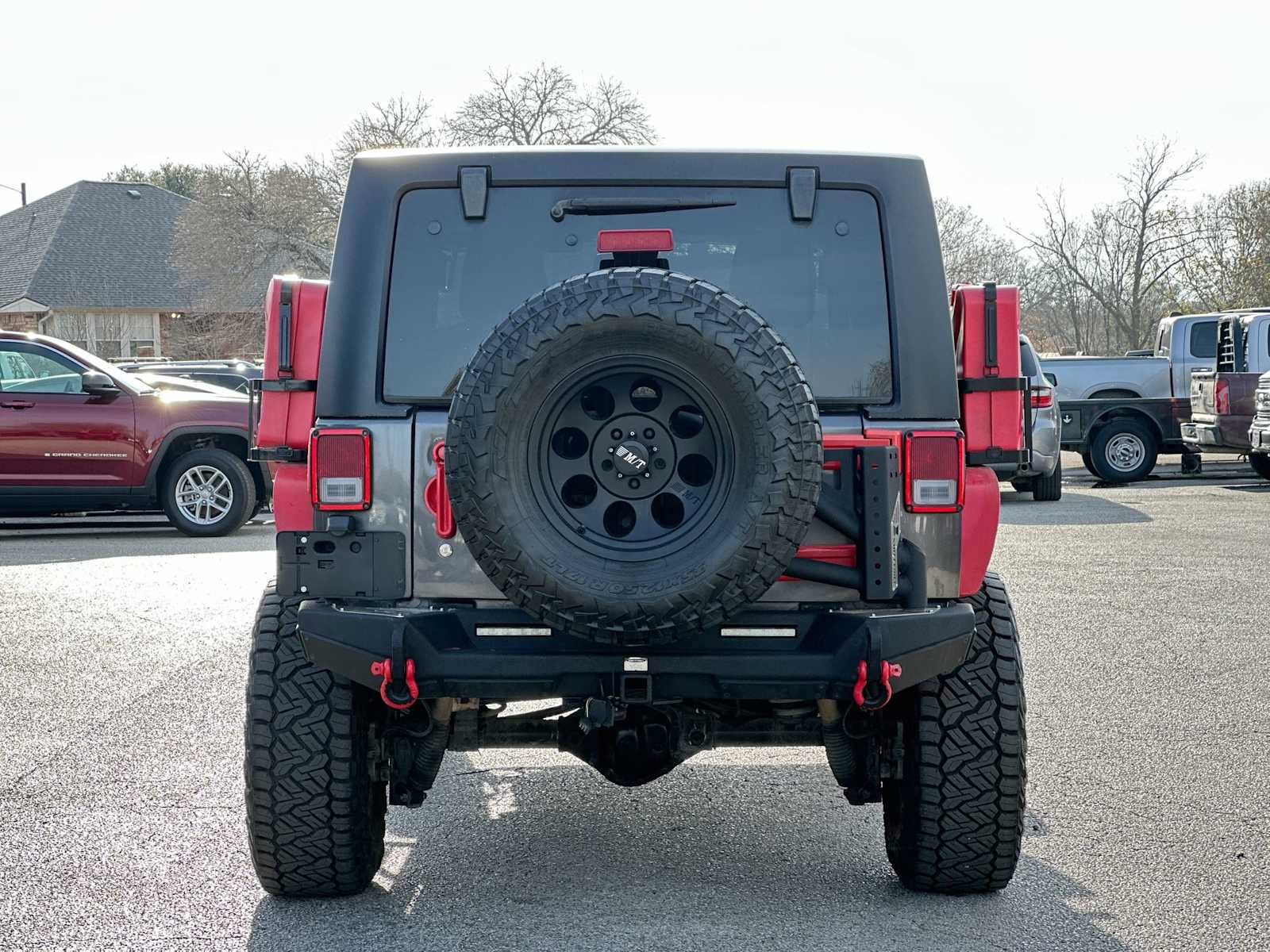 Used 2016 Jeep Wrangler Unlimited Rubicon w/ Connectivity Group image 14