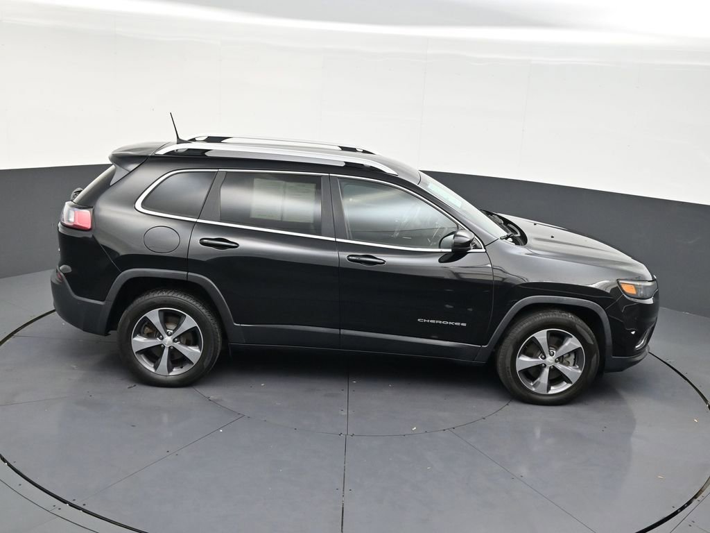 Used 2019 Jeep Cherokee Limited w/ Luxury Group image 18