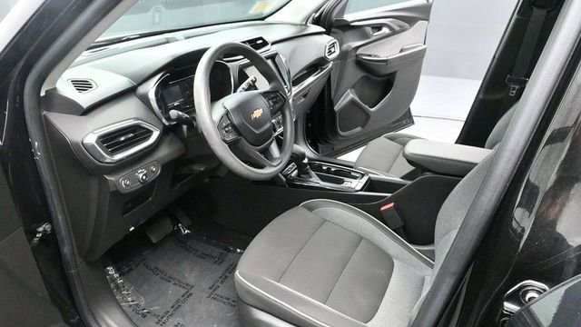 Used 2022 Chevrolet TrailBlazer LT w/ Convenience Package AWD/4WD image 13