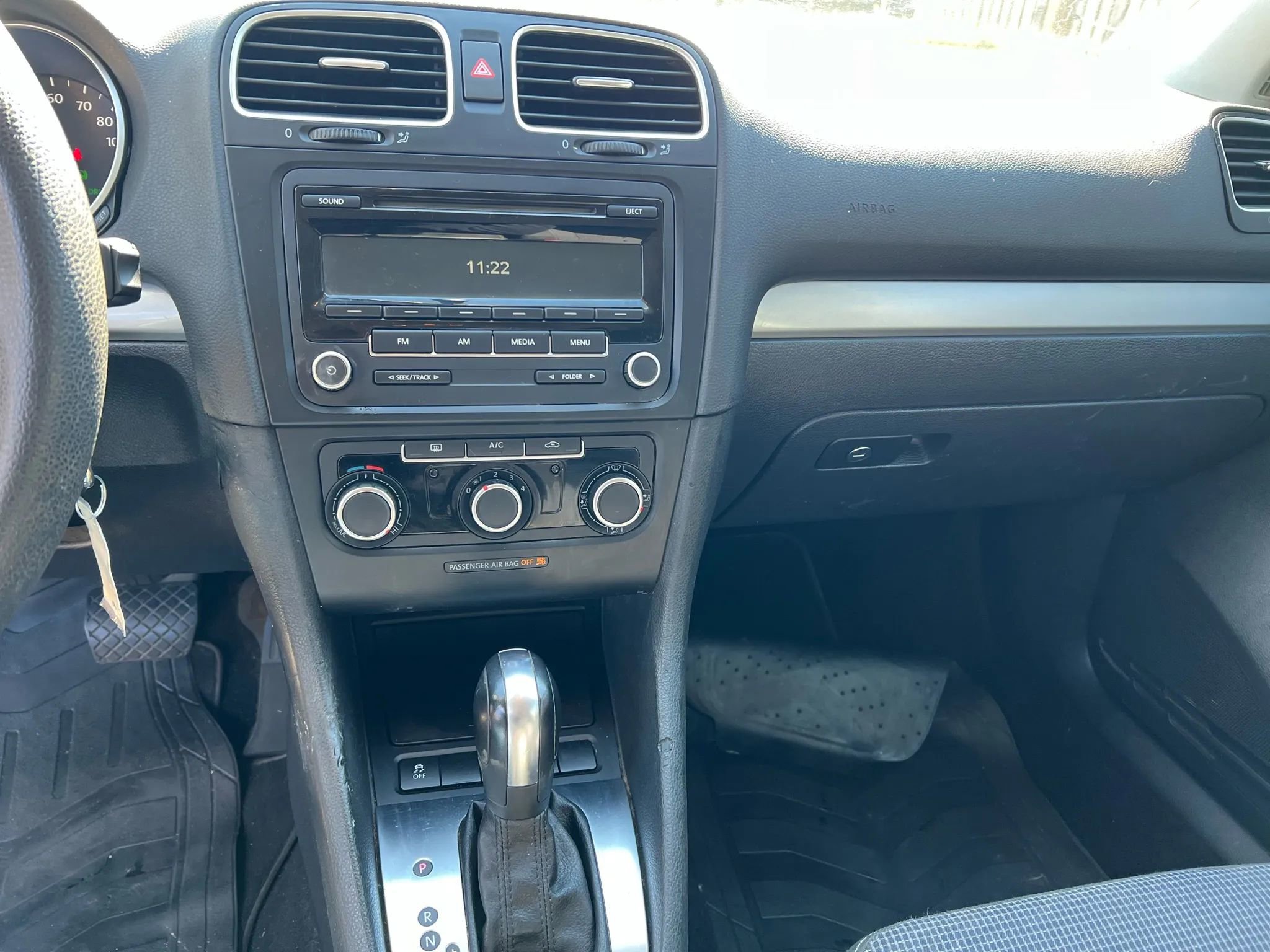 Used 2013 Volkswagen Golf 2-Door image 14