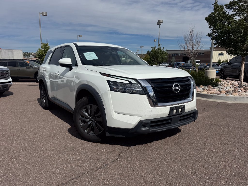 Used 2022 Nissan Pathfinder S
