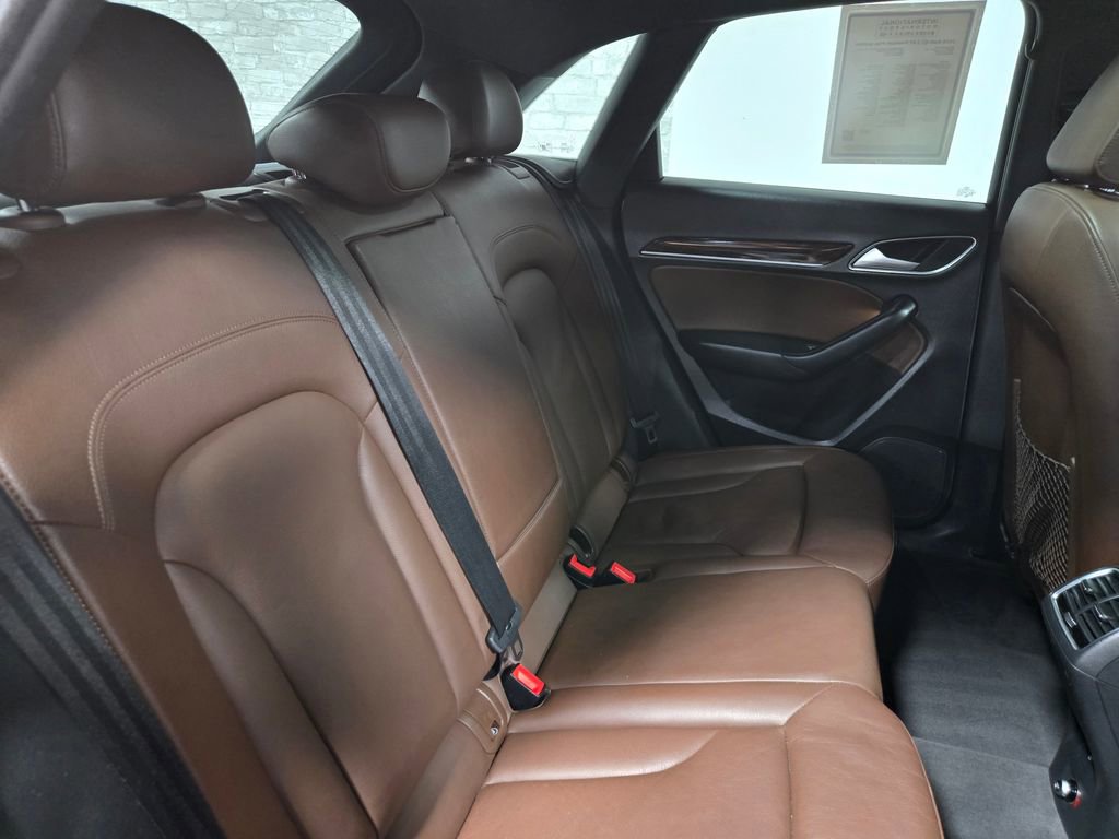 Used 2018 Audi Q3 2.0T Premium Plus w/ Premium Plus Package AWD/4WD image 51