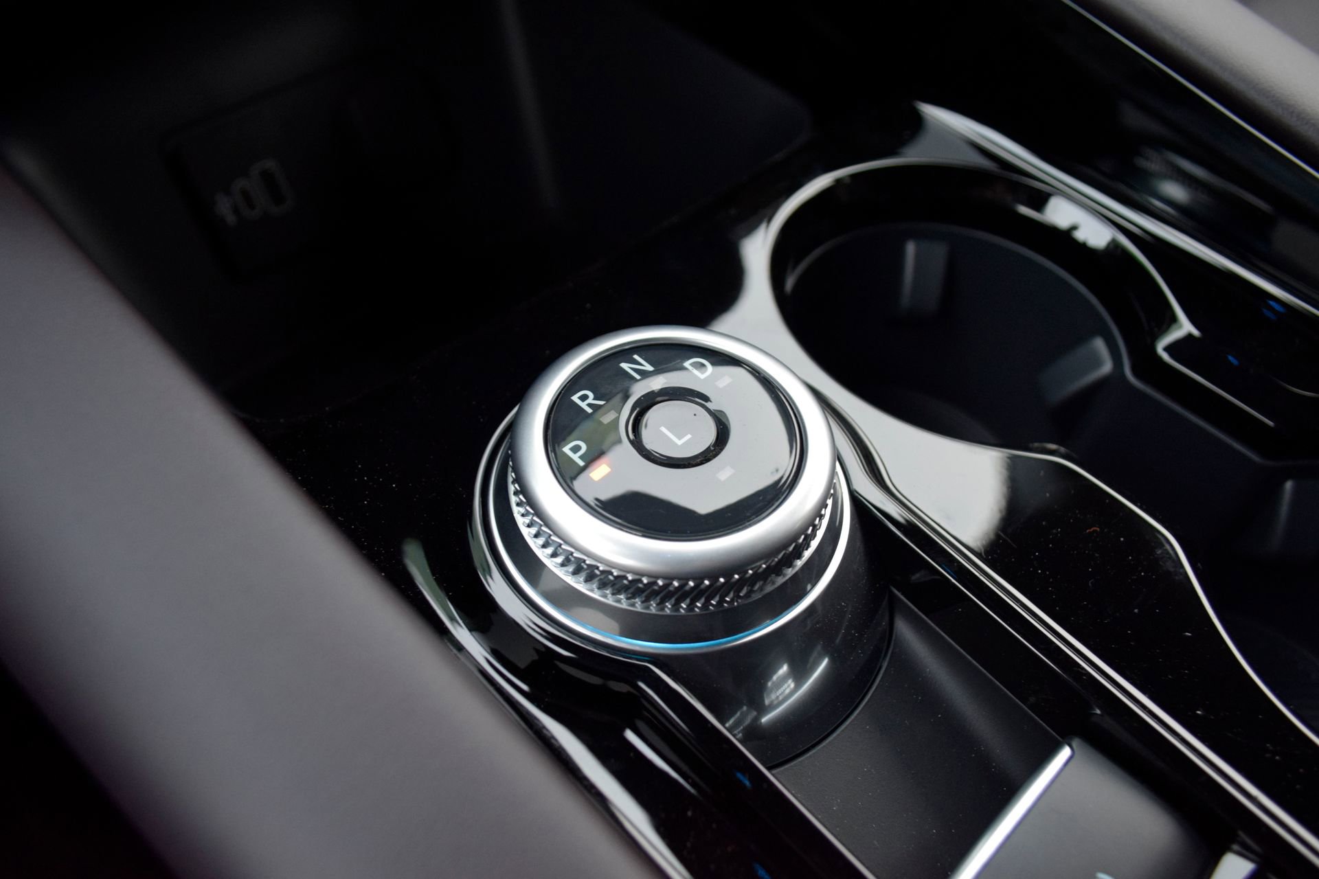 New 2026 Ford Explorer Platinum image 14