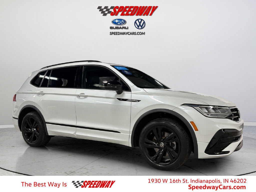 Certified 2023 Volkswagen Tiguan SE R-Line AWD/4WD image 1