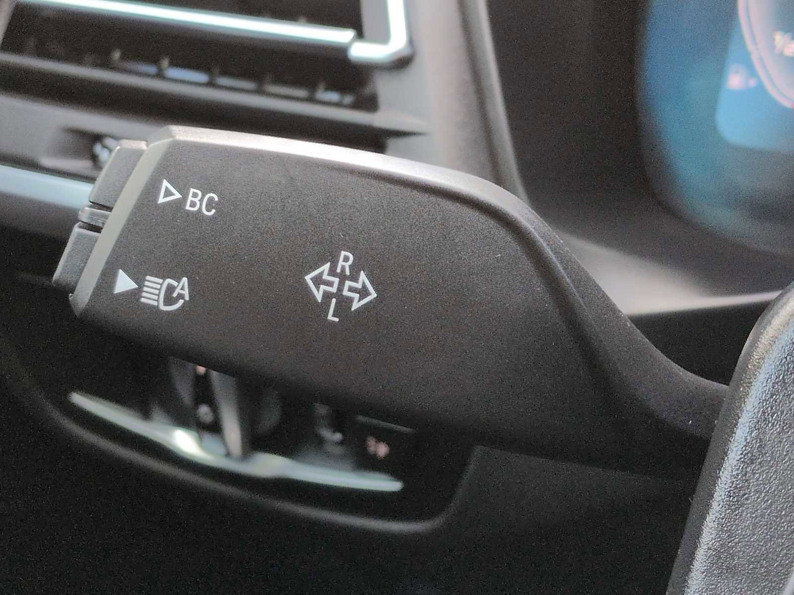 Used 2023 BMW X3 M40i w/ Premium Package image 27