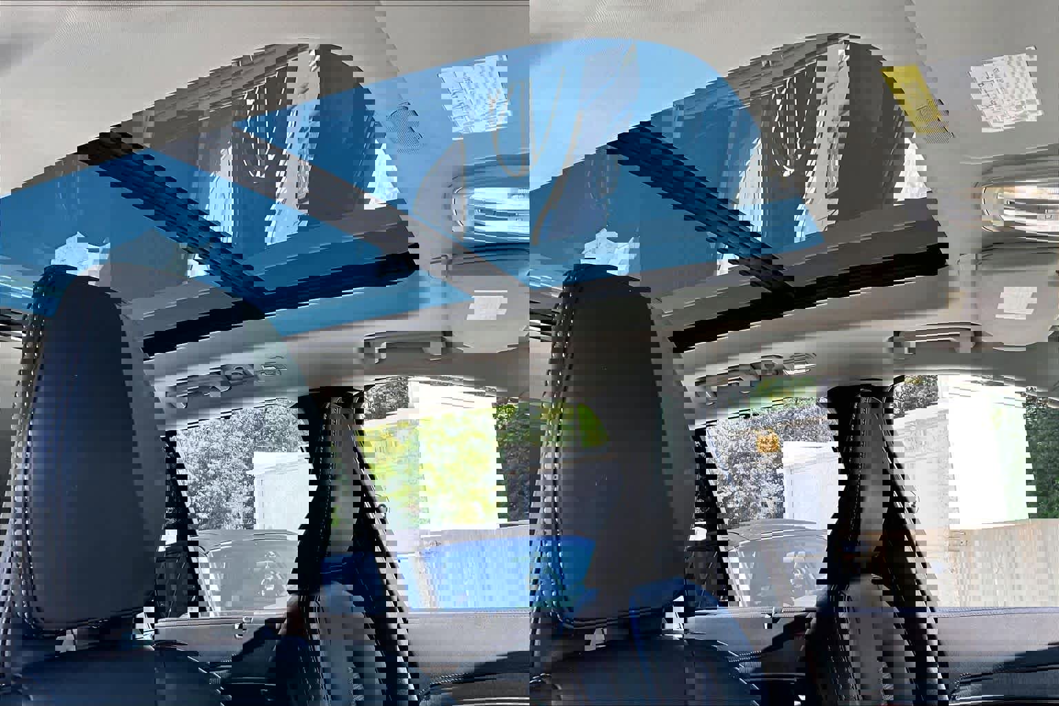 Used 2023 Volvo XC90 B6 Ultimate w/ Protection Package Premier AWD/4WD image 13