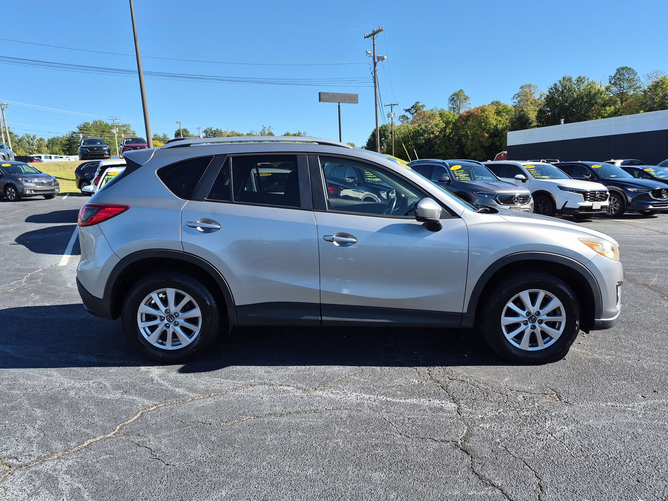 Used 2015 MAZDA CX-5 Touring FWD image 6