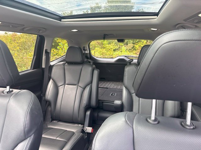 Used 2023 Subaru Ascent Touring AWD/4WD image 15