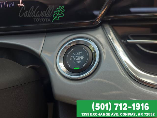 Used 2024 Chevrolet Trax LT w/ Driver Confidence Package FWD image 30