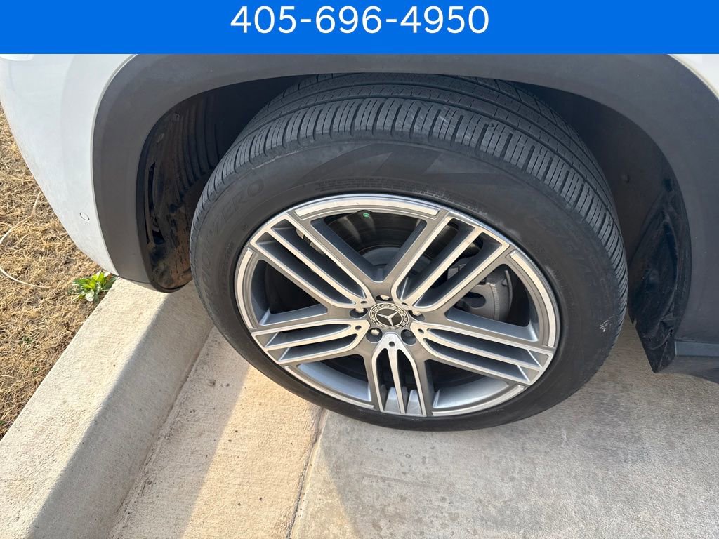 Used 2021 Mercedes-Benz GLS 450 4MATIC image 19