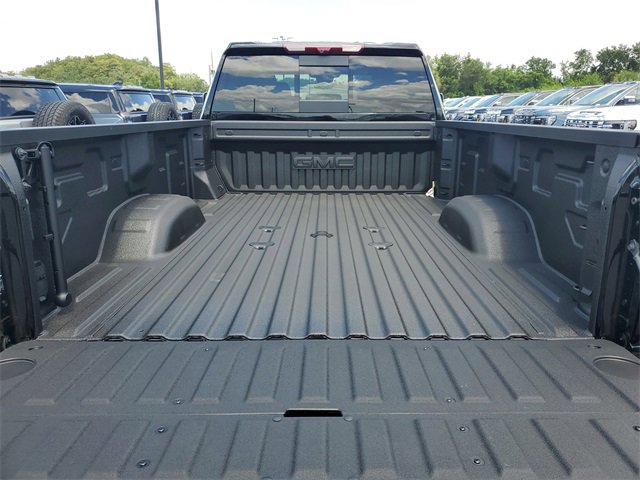New 2025 GMC Sierra 3500 Denali w/ Technology Package image 5