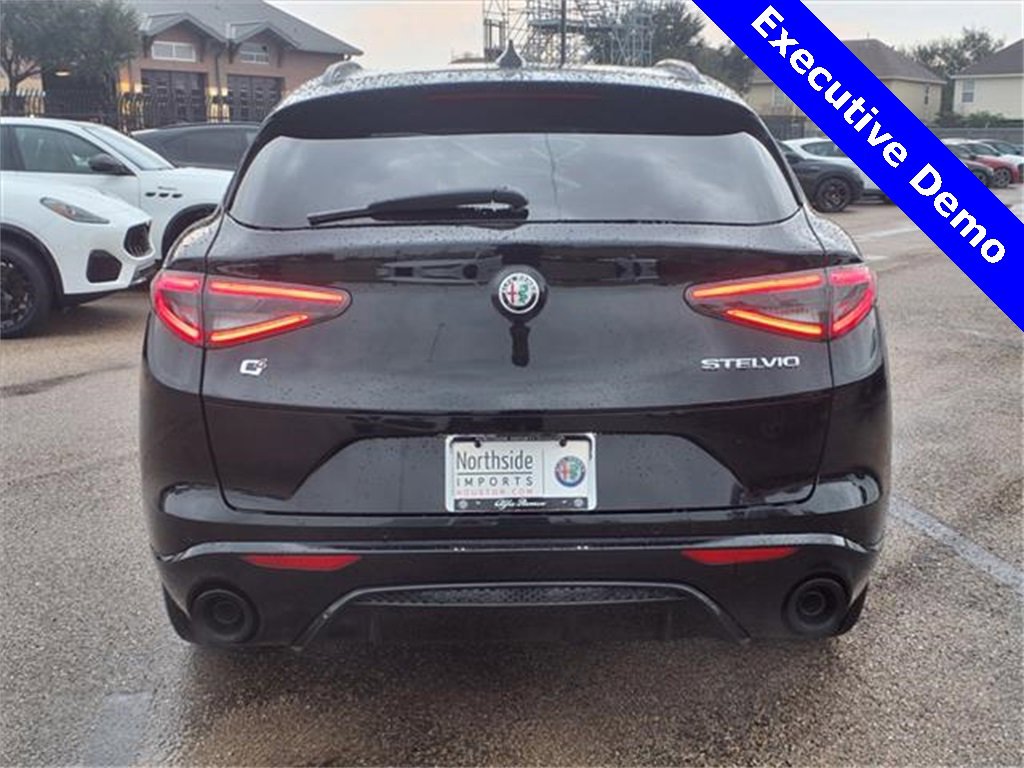 New 2025 Alfa Romeo Stelvio Sprint w/ Veloce Package image 8