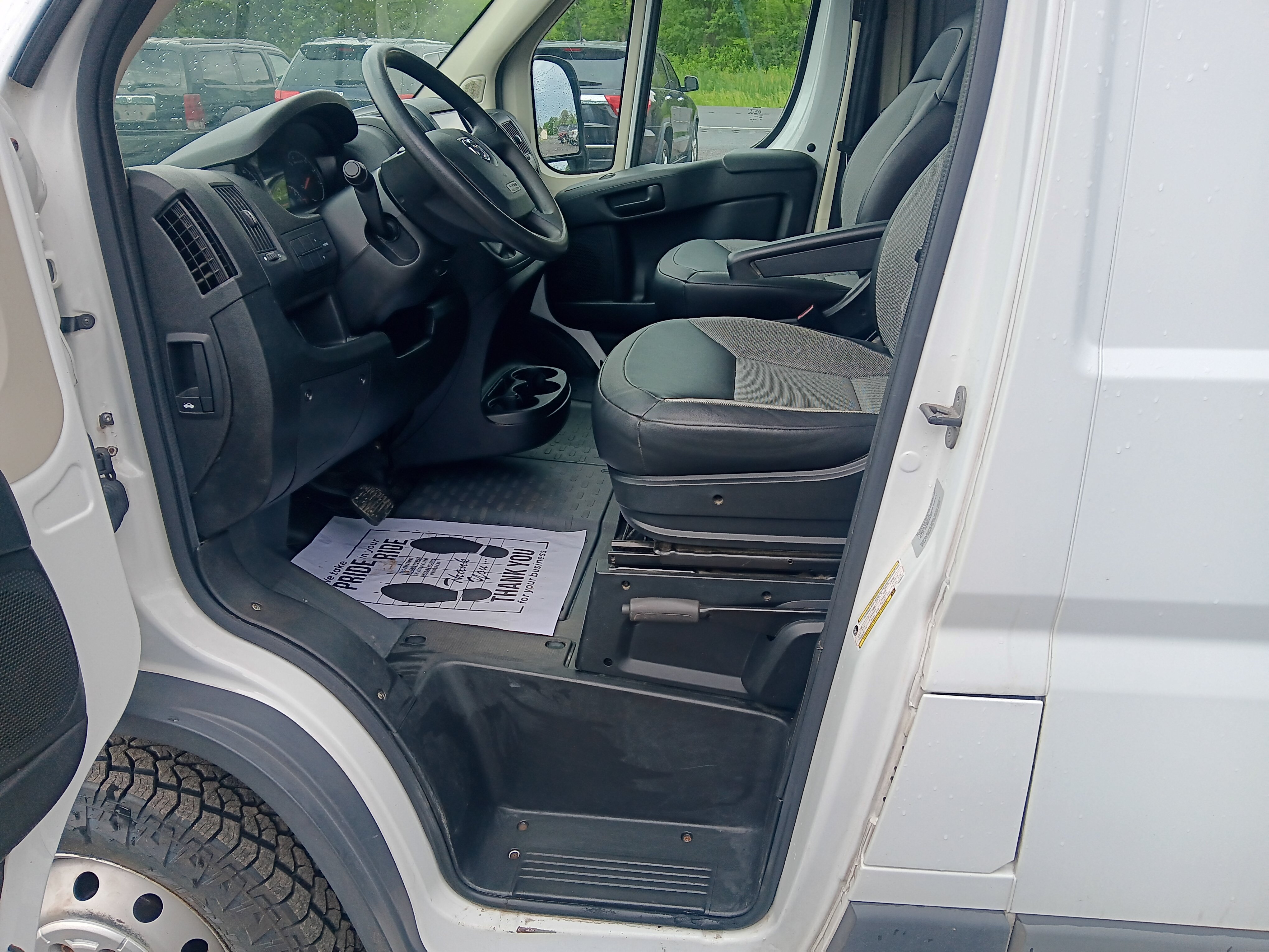 Used 2015 RAM ProMaster 1500 FWD image 8