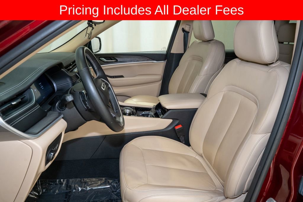 Used 2022 Jeep Grand Cherokee L Limited w/ Black Appearance Package RWD image 13