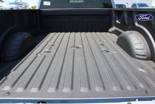 New 2026 Ford F250 Lariat w/ Black Appearance Package AWD/4WD image 6
