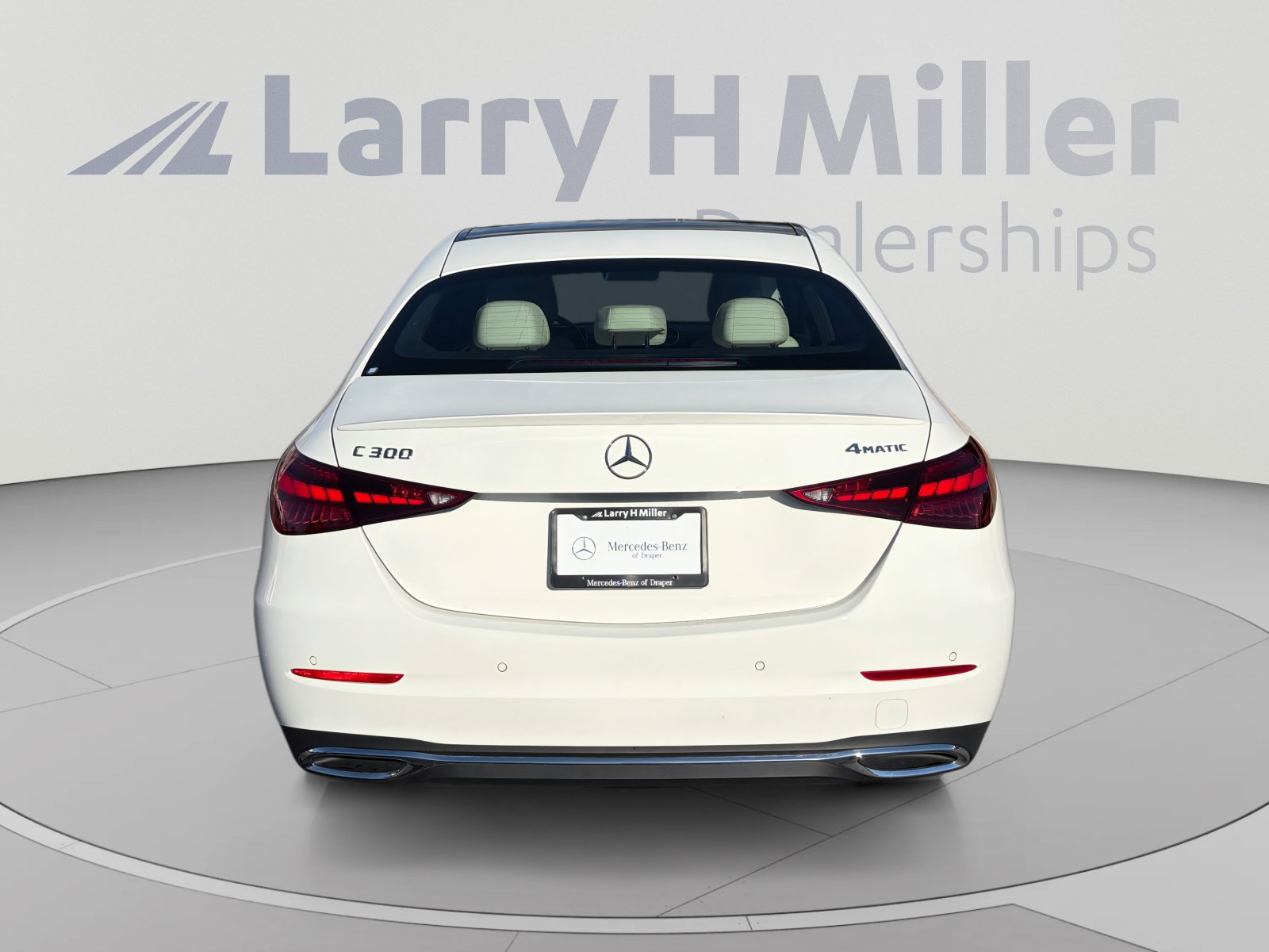 Used 2026 Mercedes-Benz C 300 4MATIC Sedan image 5