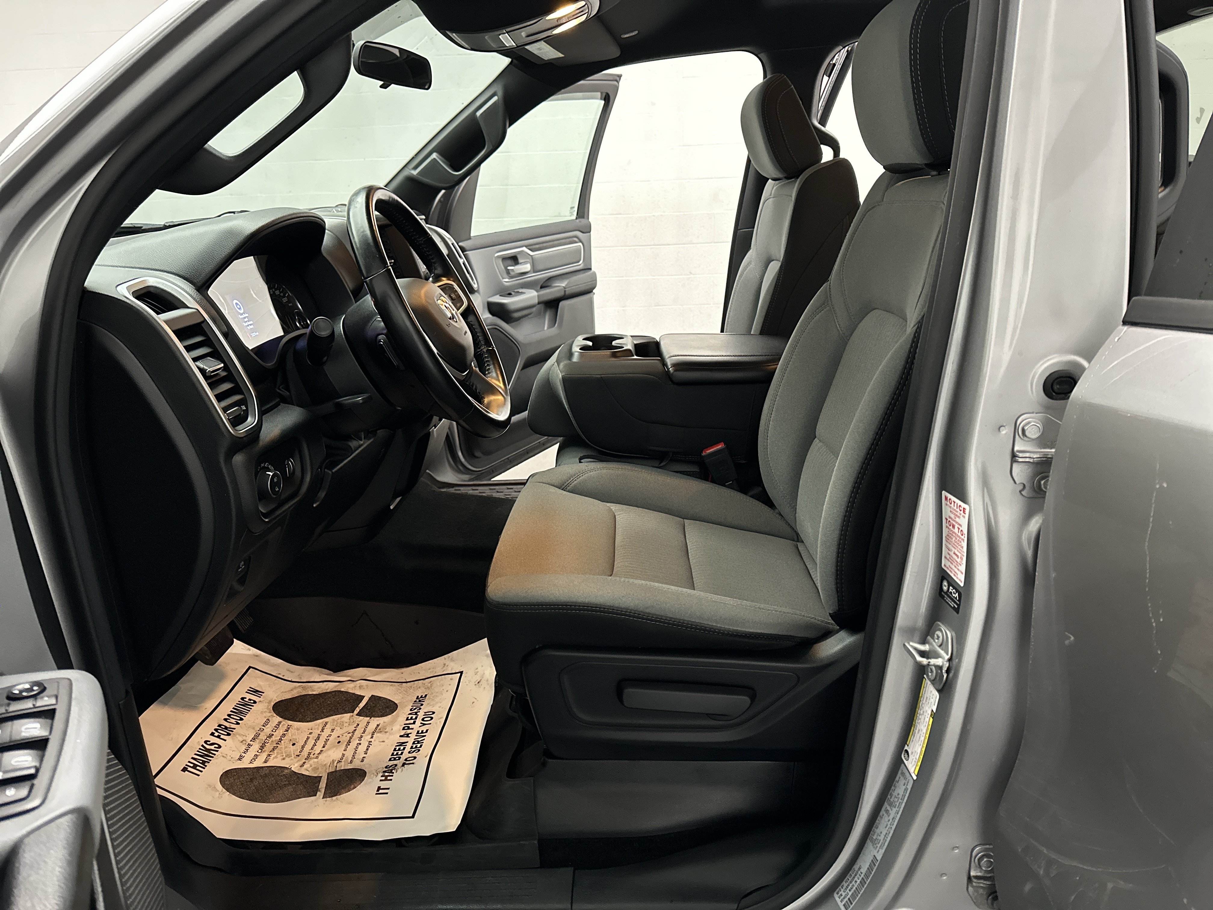 Used 2021 RAM 1500 Big Horn AWD/4WD image 18